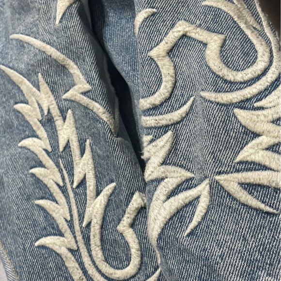 ALLSAINTS Denim Jacket Raw Hem Embroidered Sleeves Ribbed Size XS Washed Blue - Picture 6 of 9